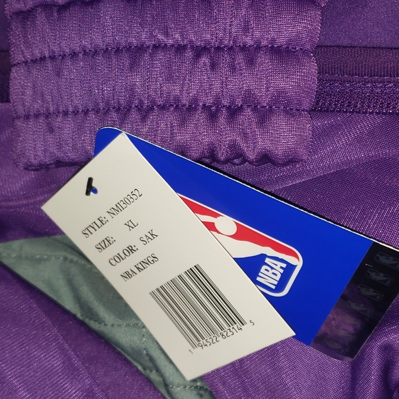 NWT Women's Sacramento Kings NBA Full Zip Up Track Suit Jacket Hoodie Coat L XL - Picture 2 of 9